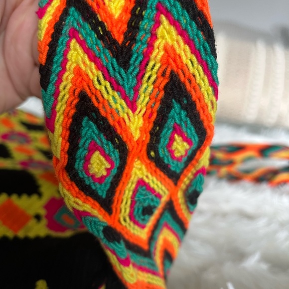 GORGEOUS - Bucket bag - knitted and handmade in Colombia - Picture 9 of 9